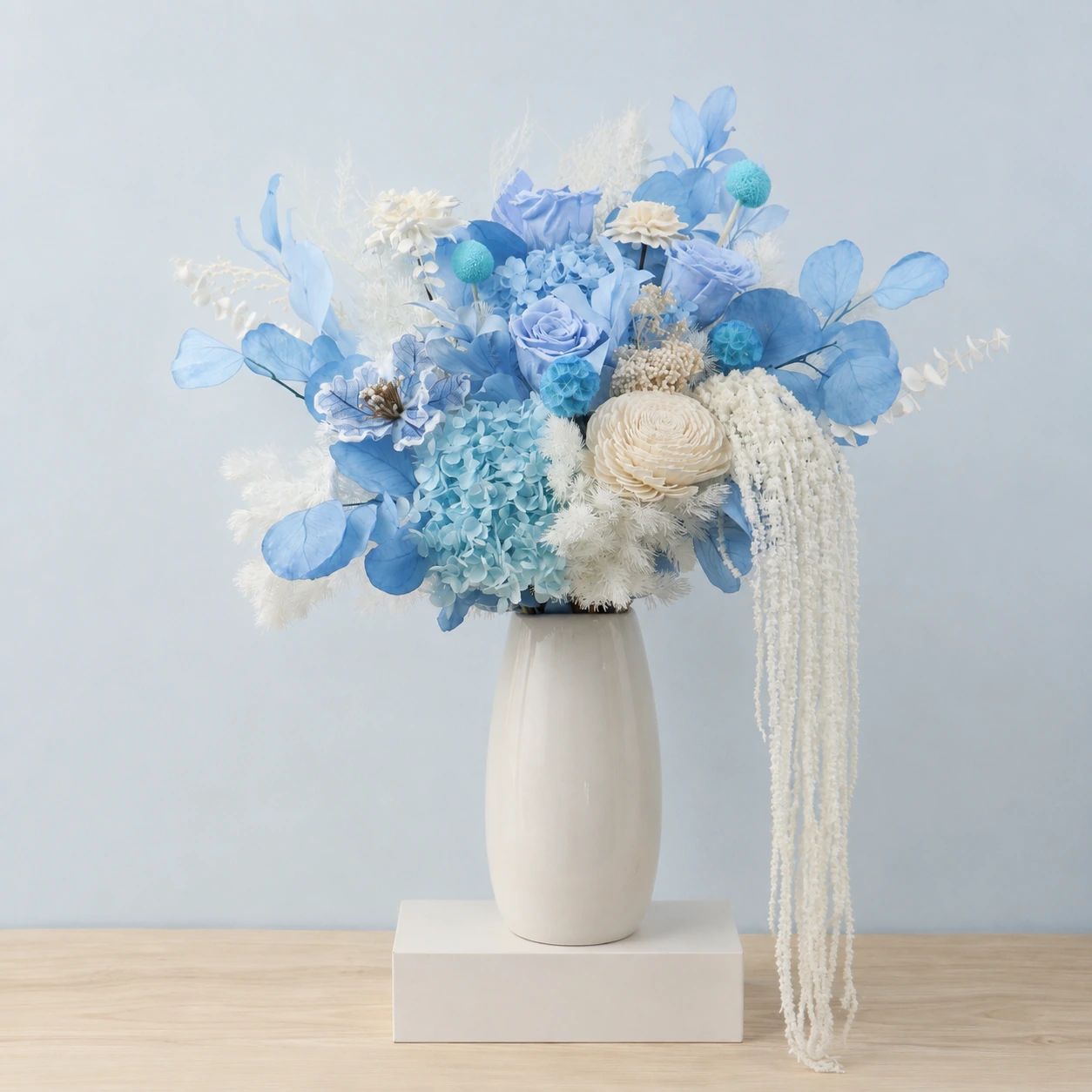 Ice Blue Grand Bouquet