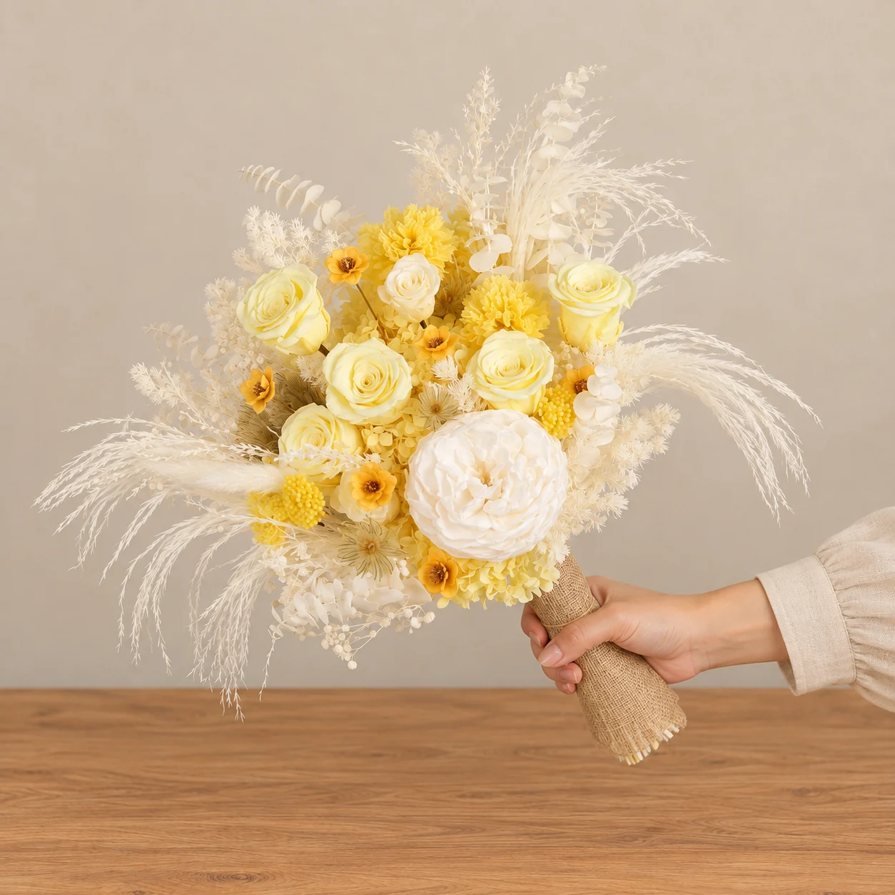 Lemon Camellia Grand Bouquet — photo 2